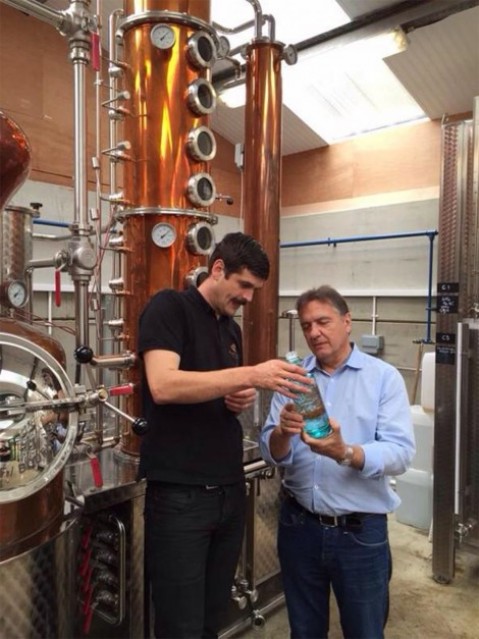 Raymond Blanc et Cory Mason à la distillerie Silent Pool